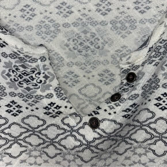 Aventura Organic Cotton Printed Light Airy Blouse Women's large Cream Gray - Picture 10 of 16